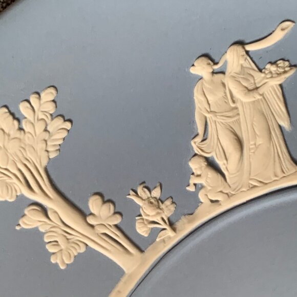 Vintage Imported Wedgewood China - Picture 7 of 11